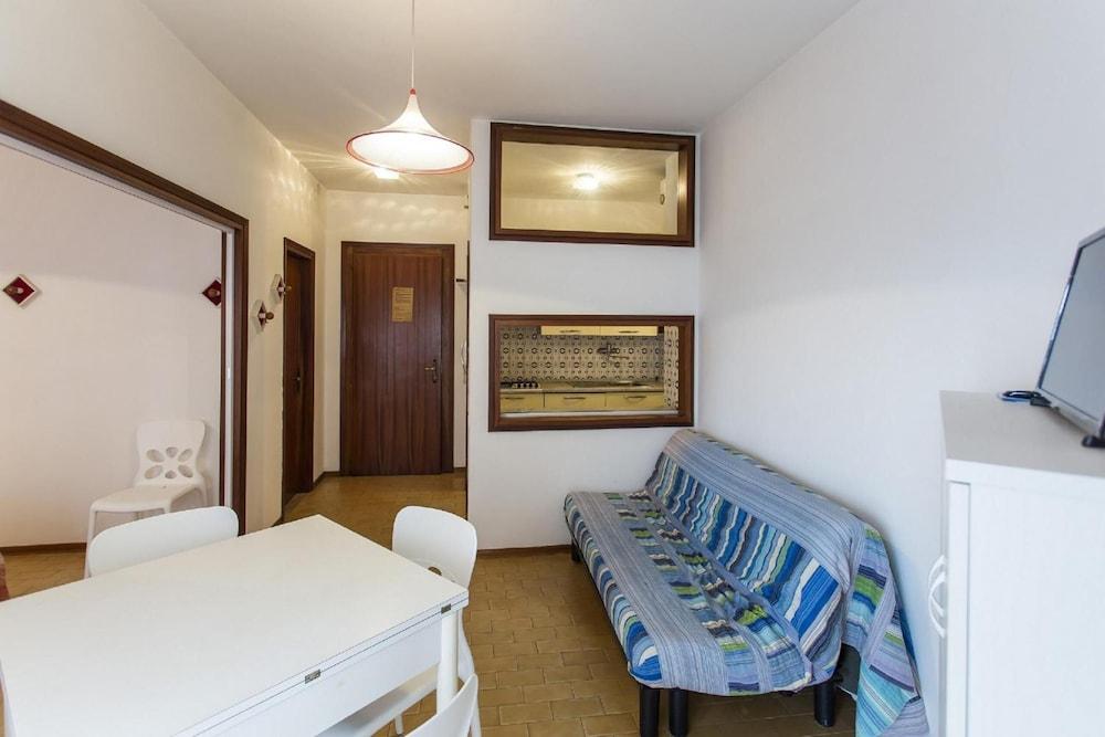 Hotel Apollo